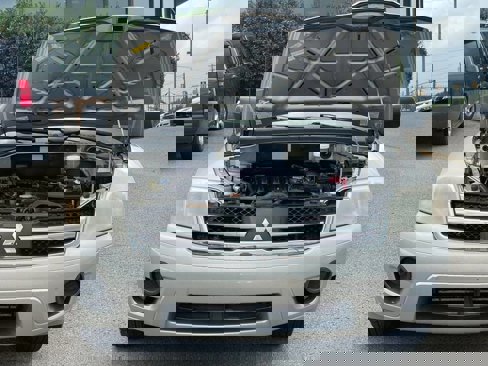 Used 2008 Mitsubishi Endeavor LS image 7