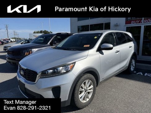 Used 2019 Kia Sorento LX image 1
