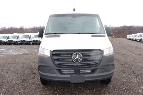 Used 2022 Mercedes-Benz Sprinter 2500 image 8