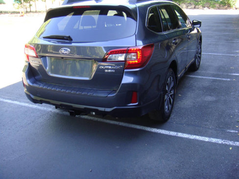 Used 2017 Subaru Outback 3.6R Limited w/ Popular Package #5 image 7