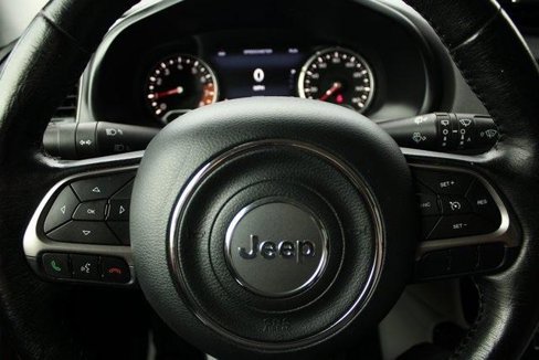 Used 2022 Jeep Renegade Latitude w/ Convenience Group image 13