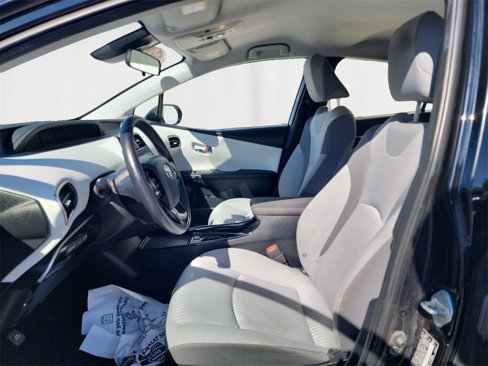 Used 2022 Toyota Prius Prime LE image 9