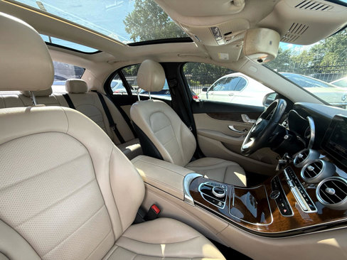 Used 2017 Mercedes-Benz C 300 Sedan image 26