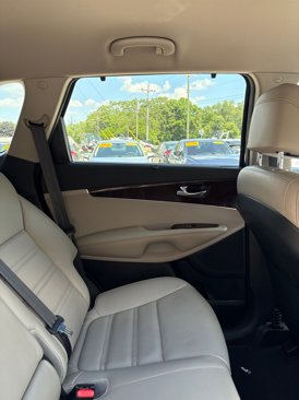Used 2017 Kia Sorento EX image 12