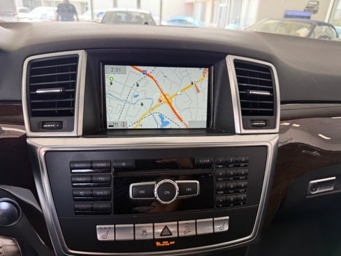 Used 2015 Mercedes-Benz ML 350 4MATIC image 9
