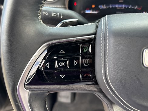 Used 2022 Jeep Grand Cherokee Overland image 16