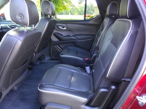 Used 2023 Chevrolet Traverse Premier w/ LPO, Floor Liner Package image 18