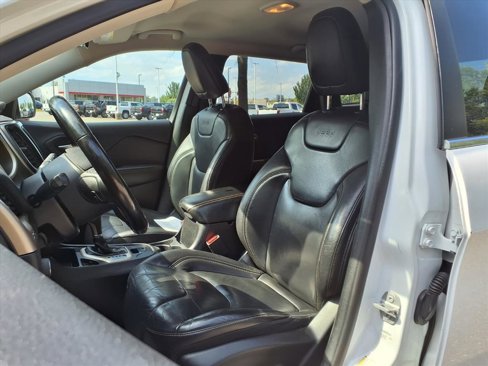 Used 2018 Jeep Cherokee Limited image 15