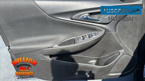 Used 2023 Chevrolet Malibu LT image 13