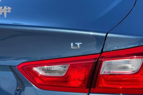 Used 2024 Chevrolet Malibu LT image 11