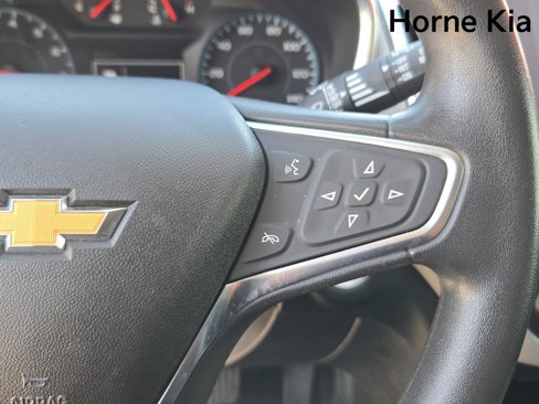 Used 2018 Chevrolet Equinox LS image 32