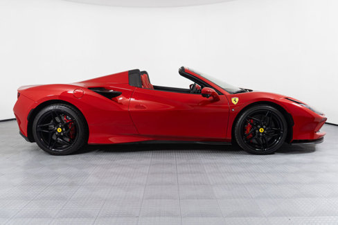 Used 2023 Ferrari F8 Tributo image 8
