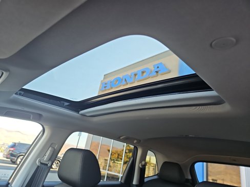 Used 2025 Honda CR-V EX image 12