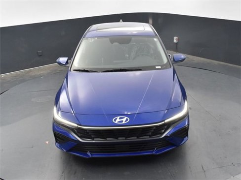 Used 2024 Hyundai Elantra SEL w/ Convenience Package image 22