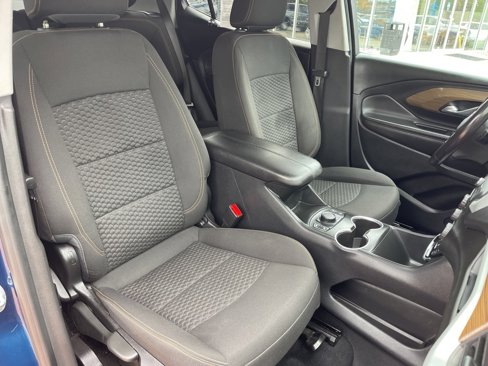Used 2021 GMC Terrain SLE w/ Driver Convenience Package image 23
