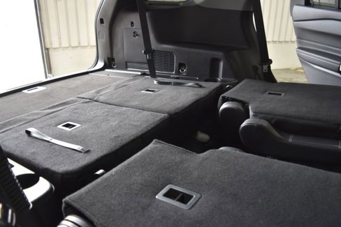 Used 2022 Ford Explorer XLT w/ Equipment Group 202A image 17