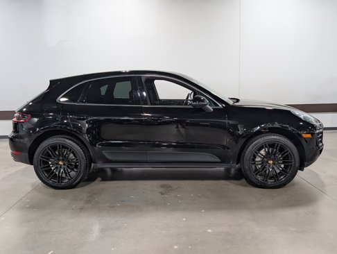 Used 2015 Porsche Macan S image 2