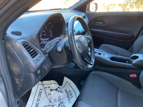 Used 2019 Honda HR-V Sport image 26