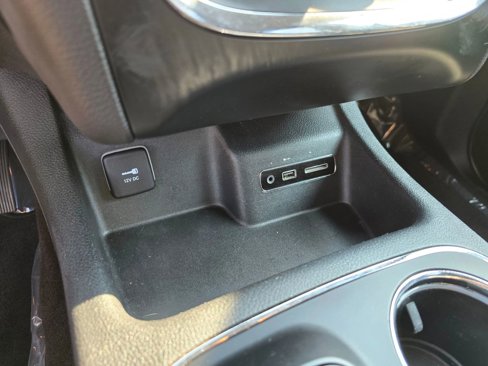 Used 2016 Dodge Durango Limited w/ Nav & Power Liftgate Group image 32