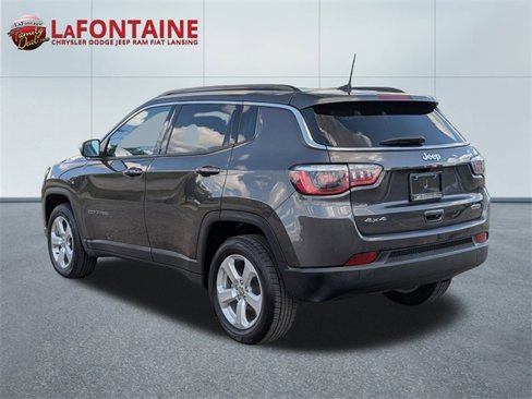 Used 2019 Jeep Compass Latitude w/ Popular Equipment Group image 3
