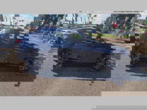 Used 2025 MAZDA MAZDA3 s image 33