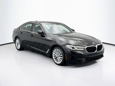 Used 2021 BMW 530i image 3