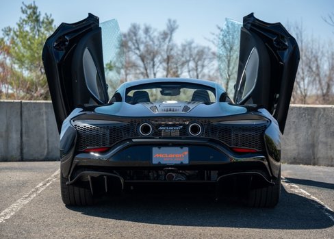 New 2025 McLaren Artura image 12