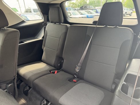 Used 2020 Chevrolet Traverse LS image 28