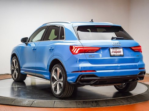 Used 2020 Audi Q3 2.0T Premium Plus w/ Premium Plus Package image 9