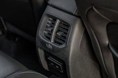 Used 2019 Jeep Cherokee Latitude Plus image 46