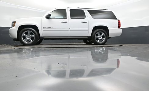 Used 2013 Chevrolet Suburban LTZ image 37
