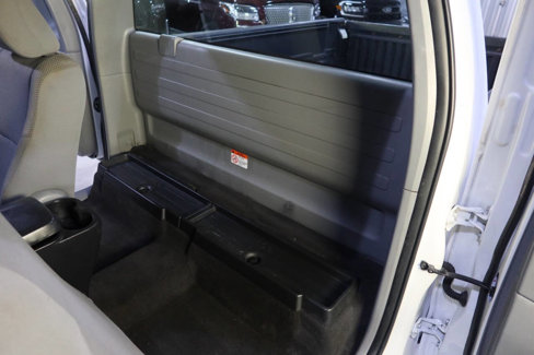 Used 2015 Toyota Tacoma 2WD Access Cab image 19