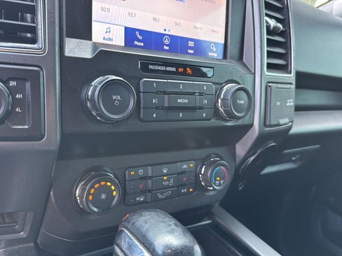 Used 2020 Ford F150 XLT w/ Equipment Group 302A Luxury image 22