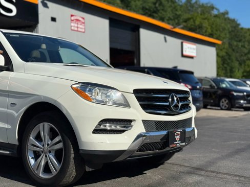 Used 2012 Mercedes-Benz ML 350 4MATIC image 36