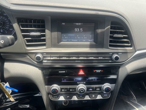 Used 2020 Hyundai Elantra SE w/ Cargo Package (C1) image 20