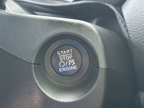 Used 2021 Jeep Renegade Trailhawk w/ Sun & Sound Group image 39