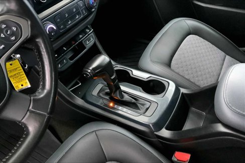 Used 2017 Chevrolet Colorado Z71 image 16