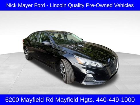 Used 2020 Nissan Altima 2.5 SR image 1