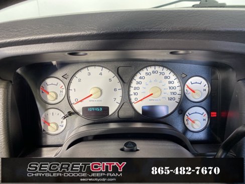 Used 2004 Dodge Ram 1500 Truck SLT image 16