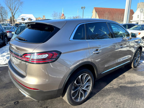Used 2021 Lincoln Nautilus Reserve image 5