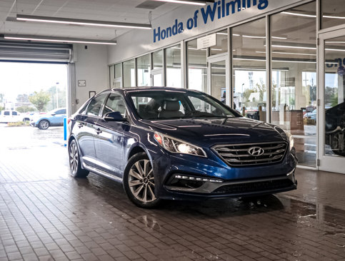 Used 2016 Hyundai Sonata Sport w/ Option Group 1V image 2