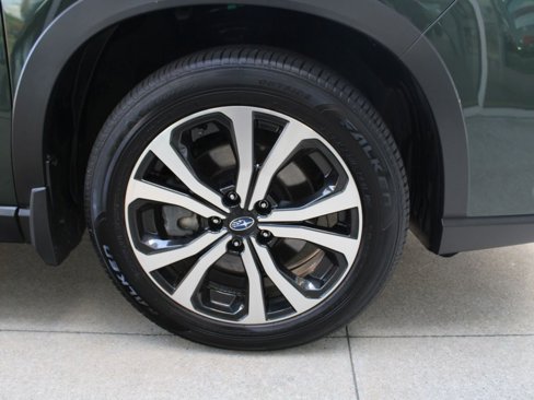Used 2023 Subaru Forester Limited image 37
