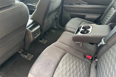 Used 2022 Nissan Pathfinder SV image 14