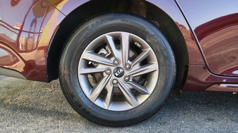 Used 2020 Kia Optima LX image 50