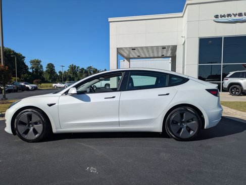 Used 2023 Tesla Model 3 Standard Range image 8
