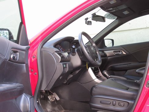 Used 2016 Honda Accord Sport image 9