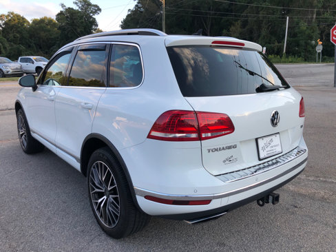 Used 2015 Volkswagen Touareg Executive image 4