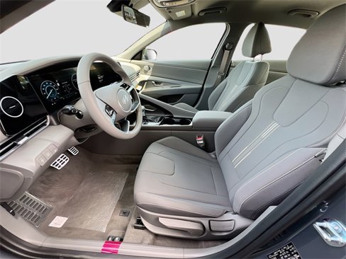 New 2025 Hyundai Elantra SEL image 20