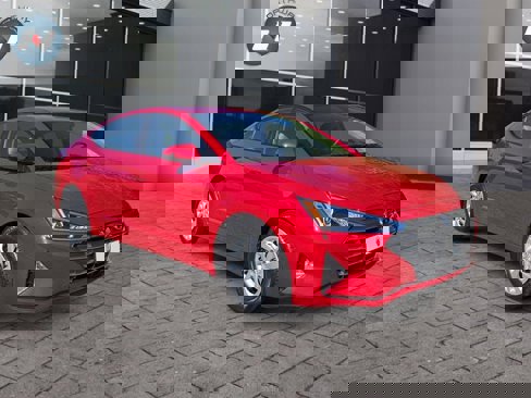 Used 2020 Hyundai Elantra SE image 7