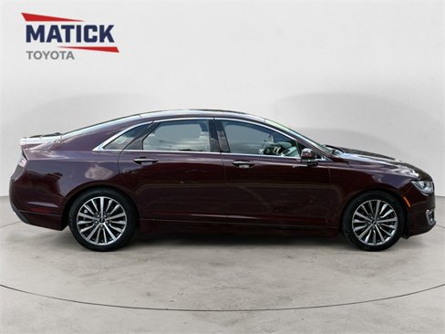 Used 2018 Lincoln MKZ Premiere image 8